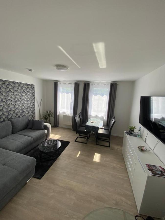 Schoene Ferienwohnung „Zum Glueck Tropical“ Eisenach Extérieur photo